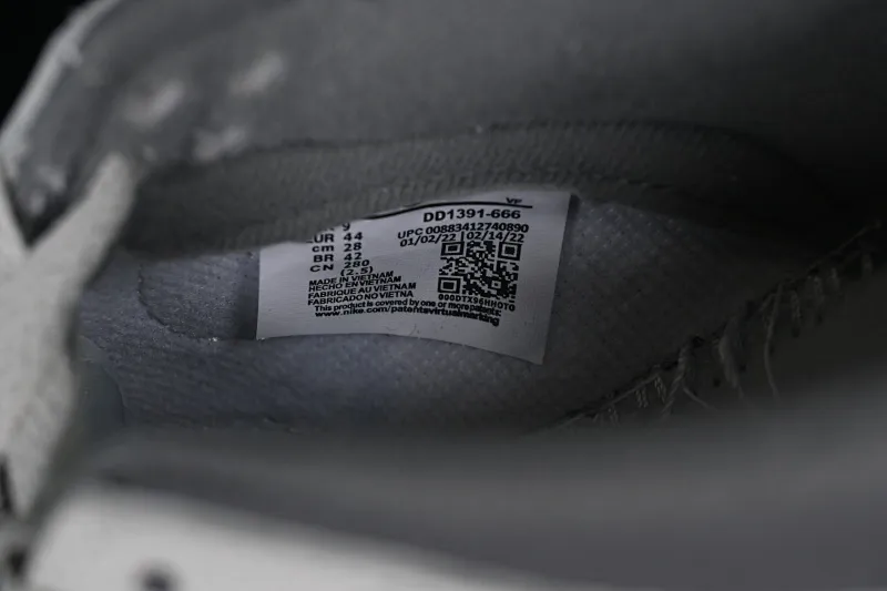 All categories Nk SB Dunk series Nk SB Dunk Low low-top sneakers Nk Dunk Low volcanic gray color low-top retro casual sneakers DD1391-666